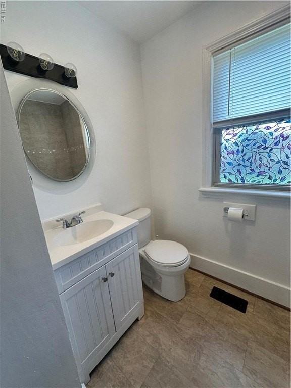 3735 Lenoir Cir - Photo 7 of 19