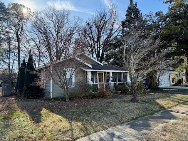 4861 Hampshire Ave - Photo 2 of 23