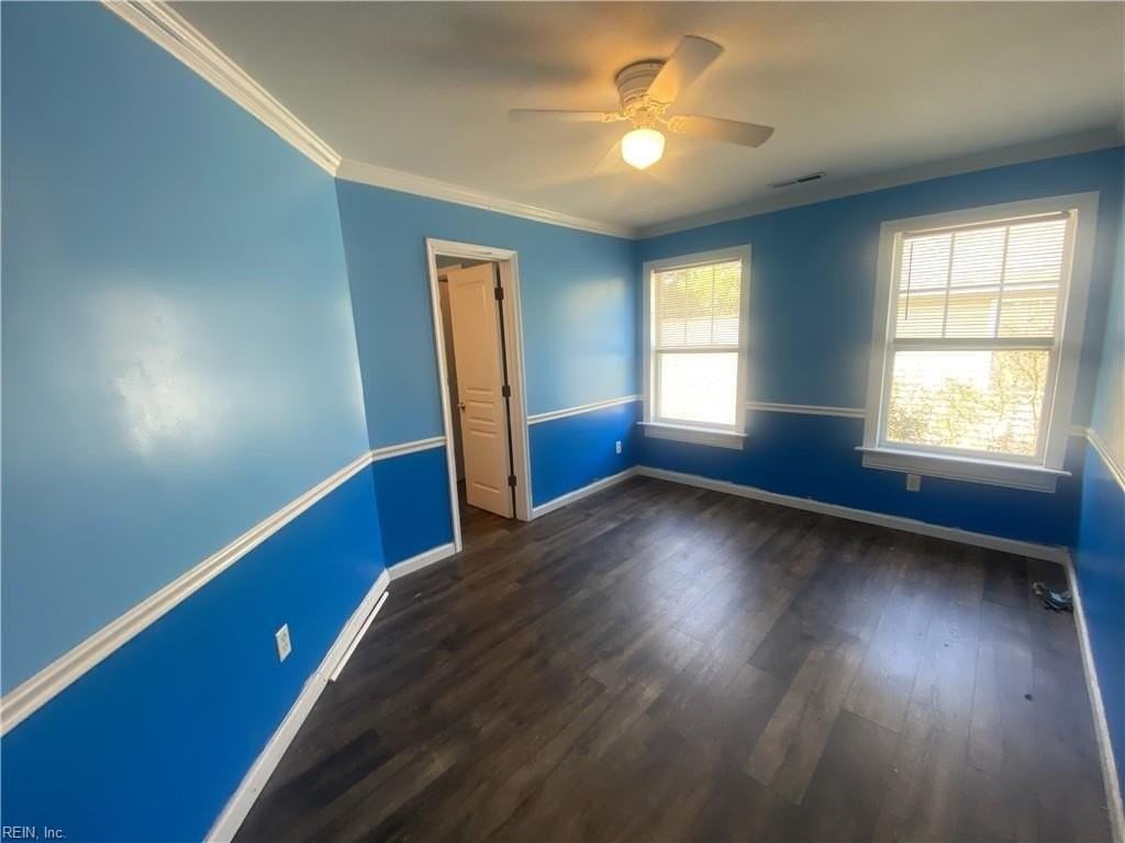 217 W Gilbert St - Photo 2 of 28