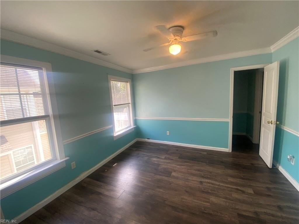 217 W Gilbert St - Photo 3 of 28