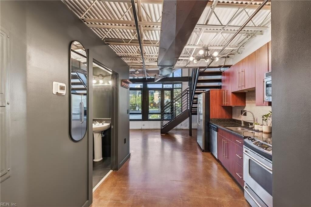 415 Saint Pauls Blvd #107 - Photo 2 of 20