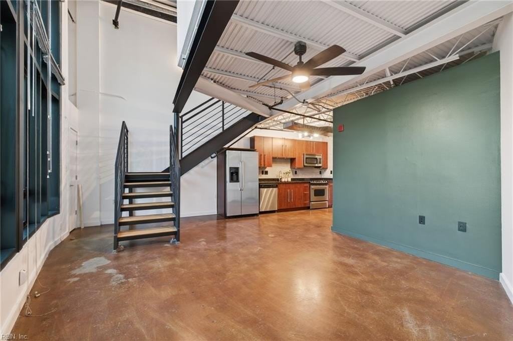 415 Saint Pauls Blvd #107 - Photo 7 of 20