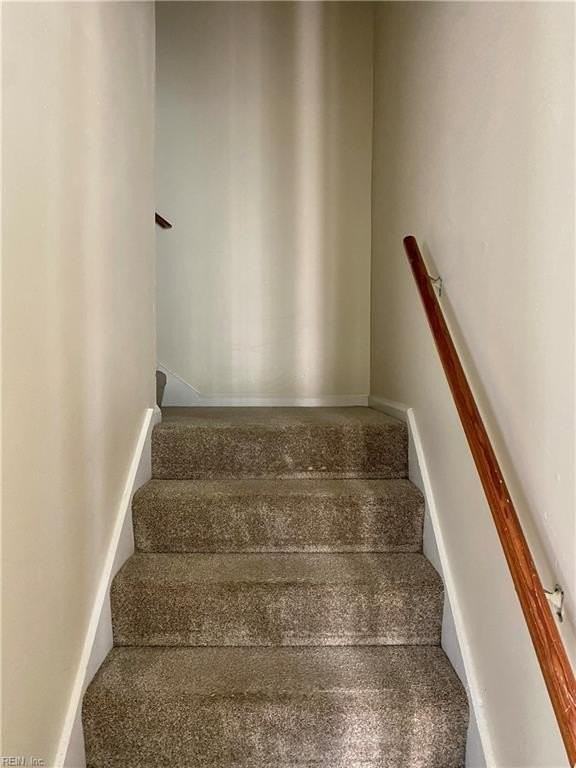 577 W Ocean View Ave #1 - Photo 7 of 12