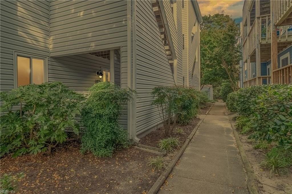 2316 Starfish Rd #102 - Photo 3 of 41