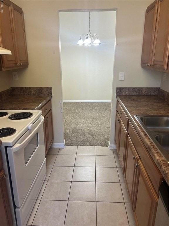 576 Peregrine St - Photo 7 of 13