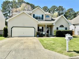 featured image of 810 Holbrook Dr