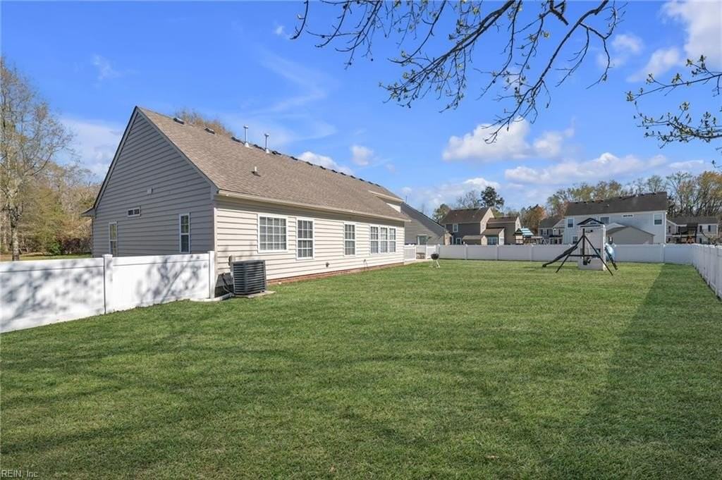 371 Canaan Cir - Photo 4 of 34