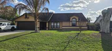 featured image of 2722 Sw District Ave