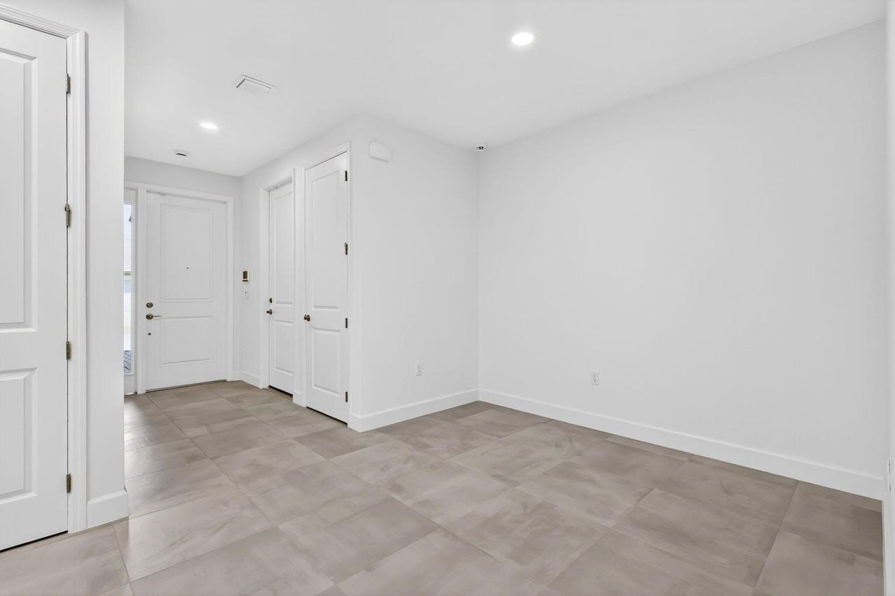 13470 Sw Brightside Way - Photo 3 of 26