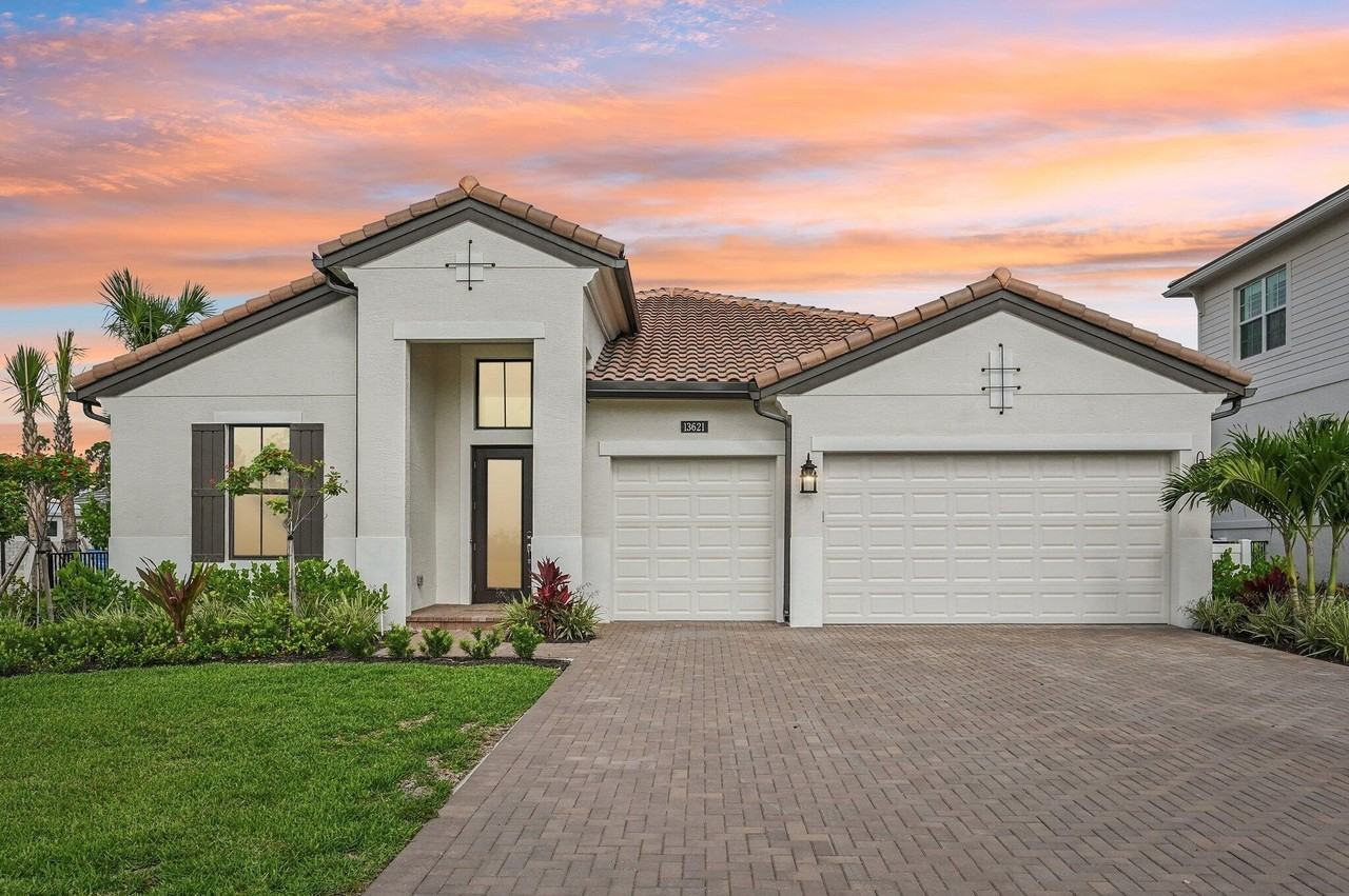 13621 Le Christine Dr - Photo 5 of 50