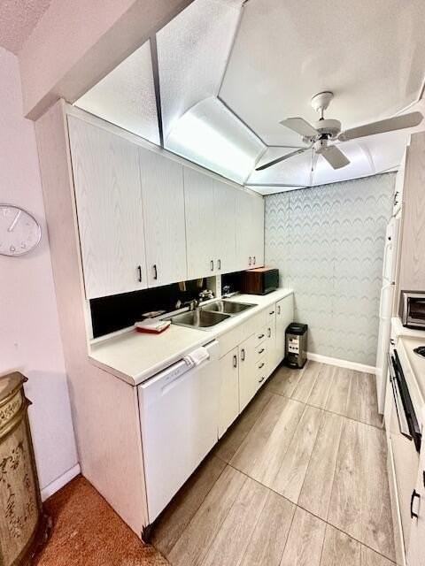 2067 Cornwall D - Photo 4 of 20