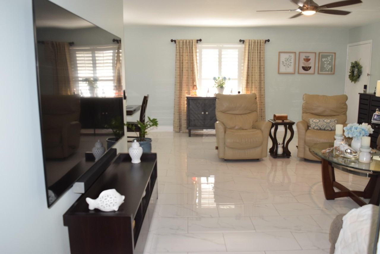 1 Lake Vista Trl Apt 201 - Photo 5 of 26