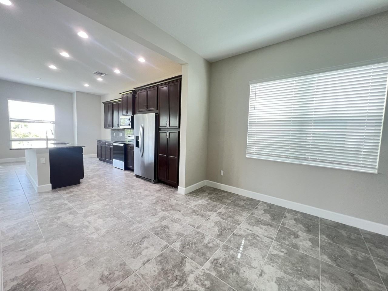 14998 Goldspar Ct - Photo 7 of 19