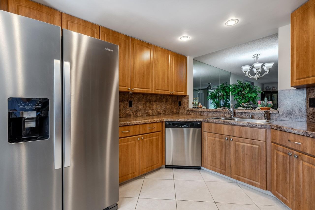 15831 Loch Maree Ln Apt 5502 - Photo 6 of 50