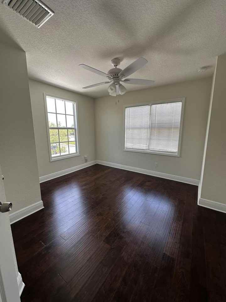 340 Walton Blvd - Photo 7 of 12