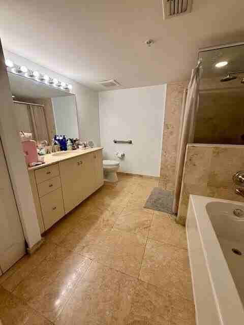 3232 Coral Way Apt 1601 - Photo 6 of 20