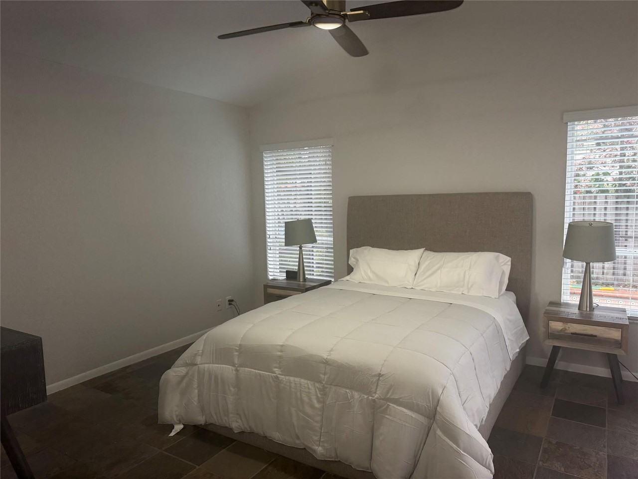 607 Sw 15th St - Photo 6 of 23