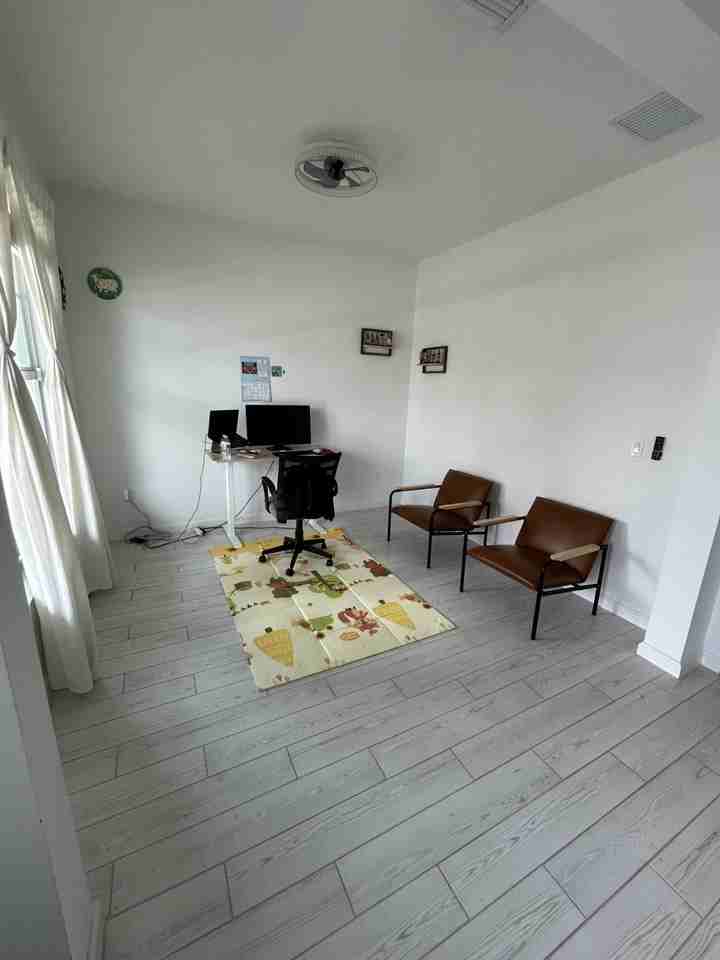 12808 Sw Eleanor Dr - Photo 4 of 30