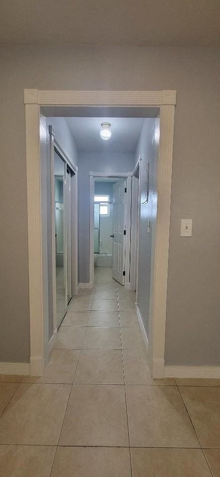 5240 Ne 14th Way #5 - Photo 6 of 9