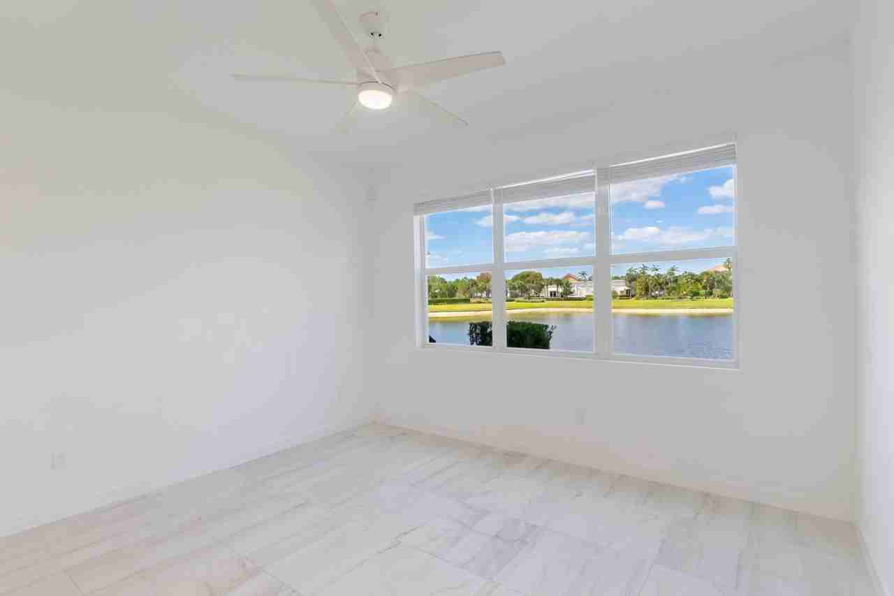 8618 Via Mar - Photo 6 of 26