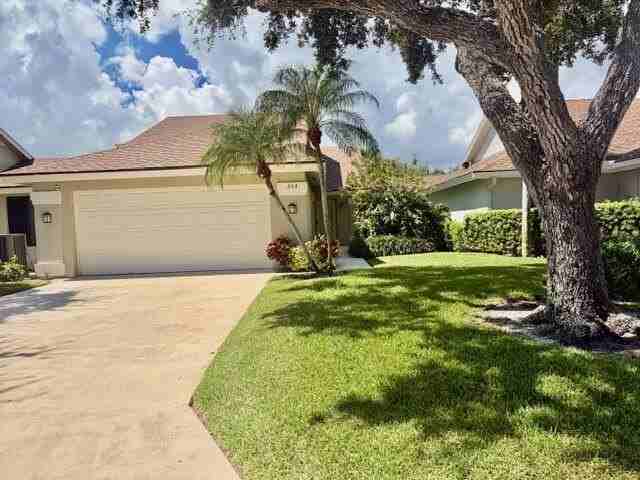 204 Cape Pointe Cir - Photo 2 of 35