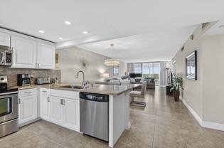 3499 Oaks Way Apt 703 - Photo 1 of 1