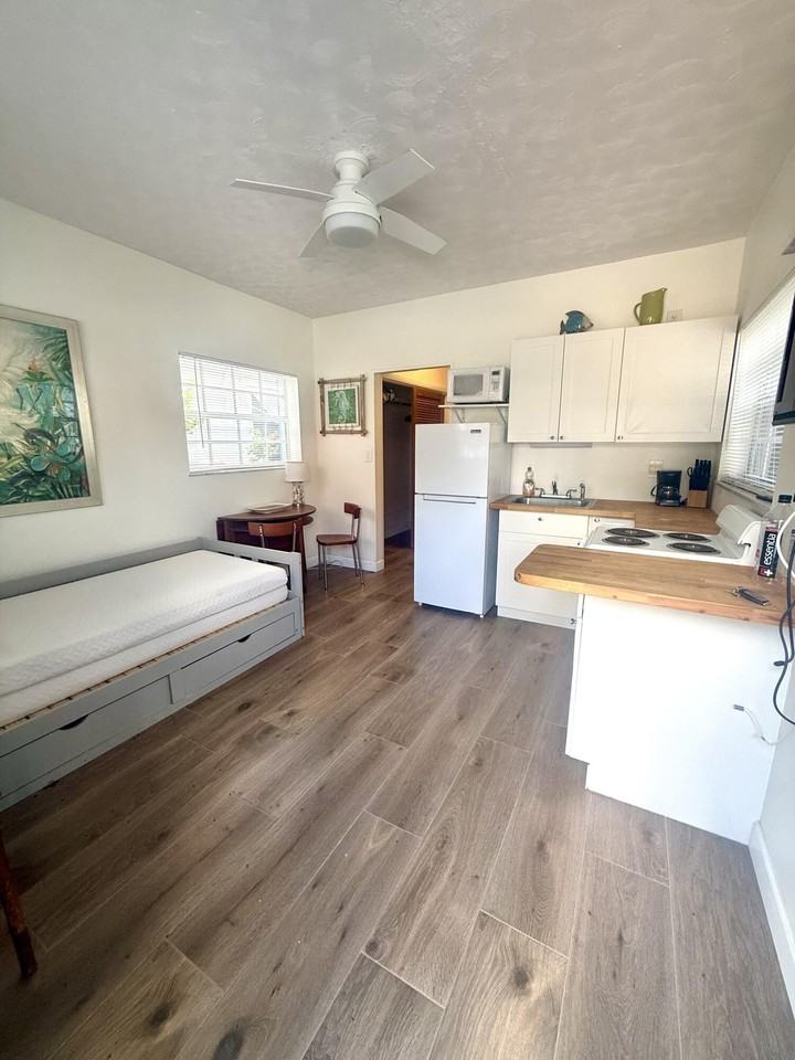 314 Desoto St - Photo 6 of 13