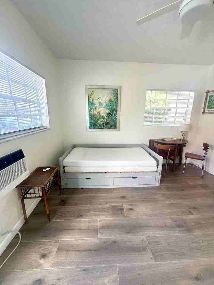 314 Desoto St - Photo 7 of 13