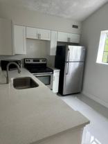 610 Gardens Dr Apt 203 - Photo 1 of 1