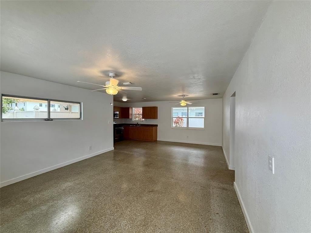 1441 Miami Rd Apt 1 - Photo 5 of 13