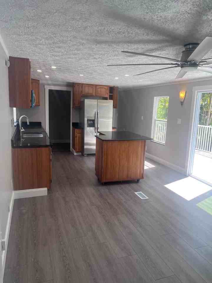 Mapletree Dr - Photo 5 of 14