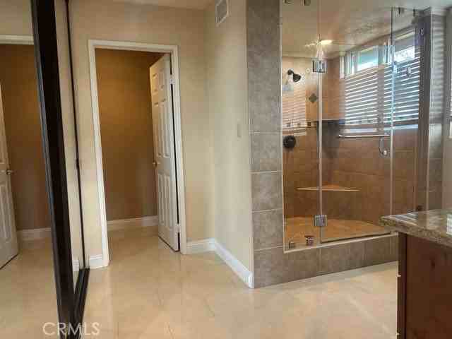 19450 Empty Saddle Rd - Photo 4 of 8