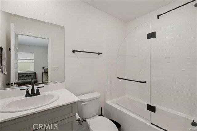 24524 Channel Ct - Photo 3 of 8