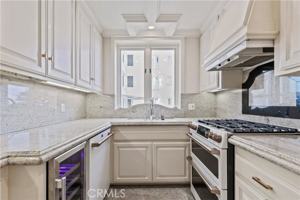 featured image of 1424 N Crescent Heights Blvd #20