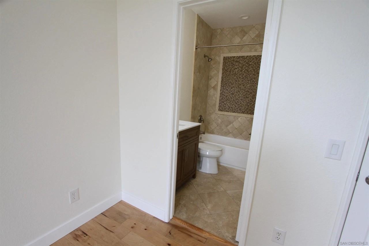 2884 Villas Way - Photo 7 of 25