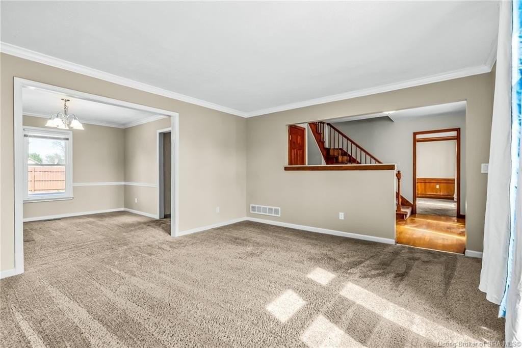 2201 Glenn Abbey - Photo 7 of 50