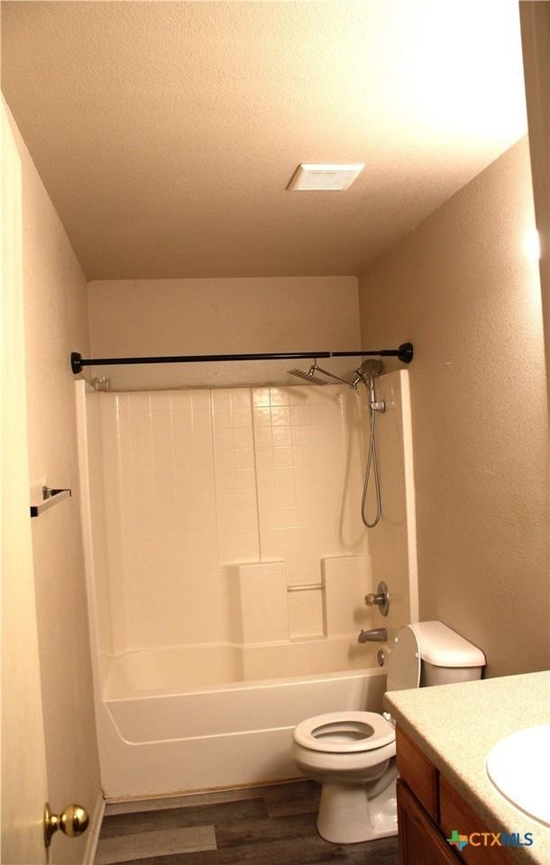 415 E 4th Ave - Photo 2 of 16