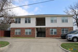 featured image of 415 E 4th Ave