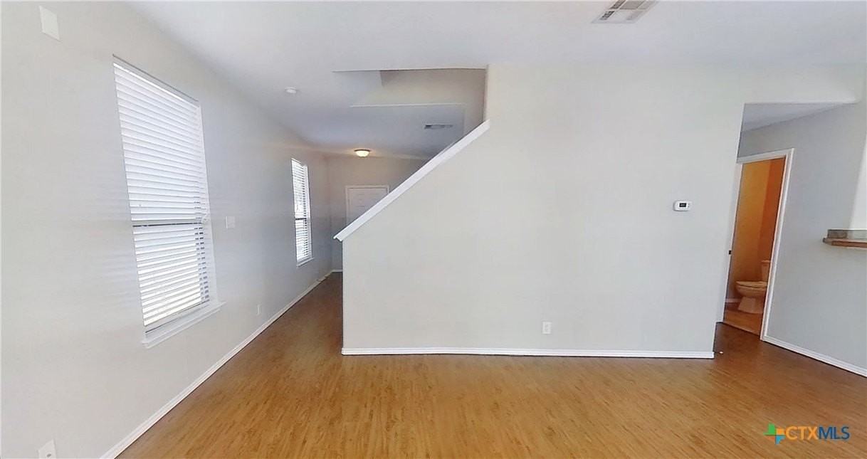 280 Cordero Dr - Photo 5 of 13