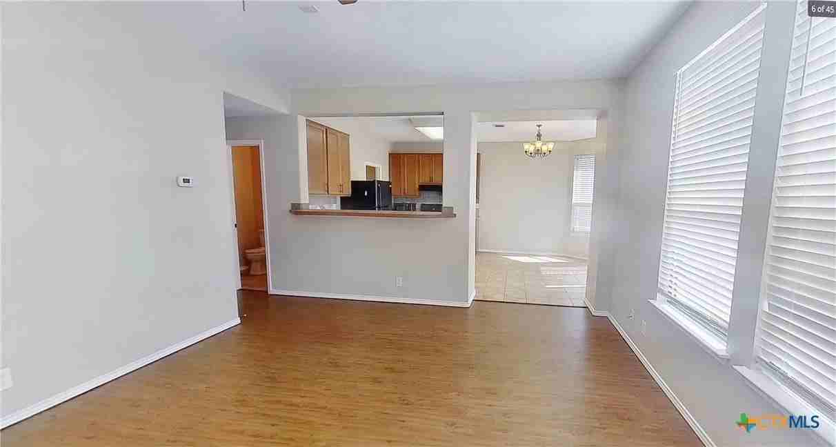 280 Cordero Dr - Photo 6 of 13