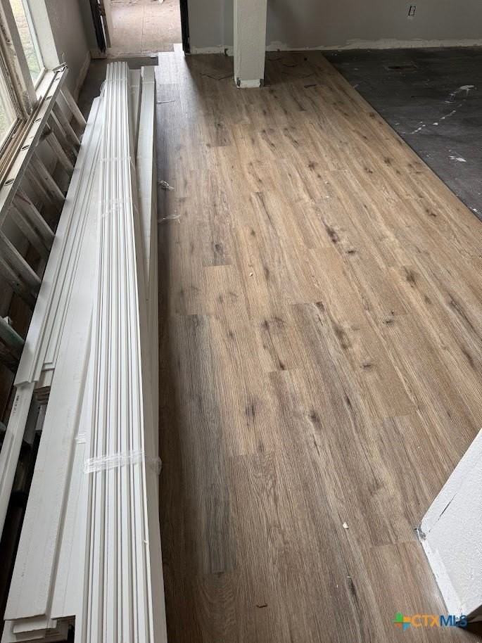 230 Saddle Dr - Photo 2 of 9