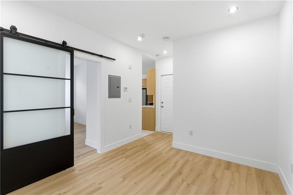 170 Broadway Unit A - Photo 3 of 12