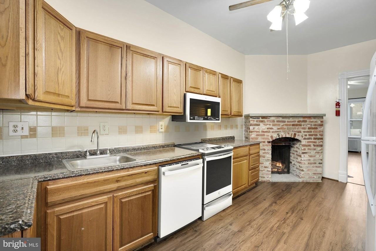 616 11th St Ne - Photo 5 of 22