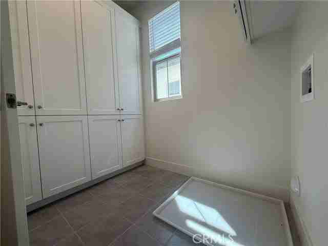 228 Maricopa - Photo 2 of 8