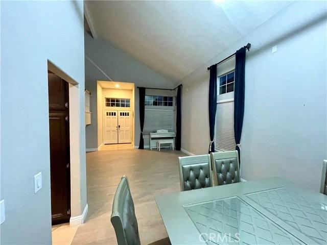 21 Belcanto - Photo 3 of 8