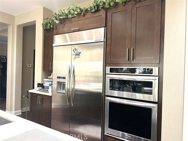 540 N Bardsdale Pl - Photo 4 of 7