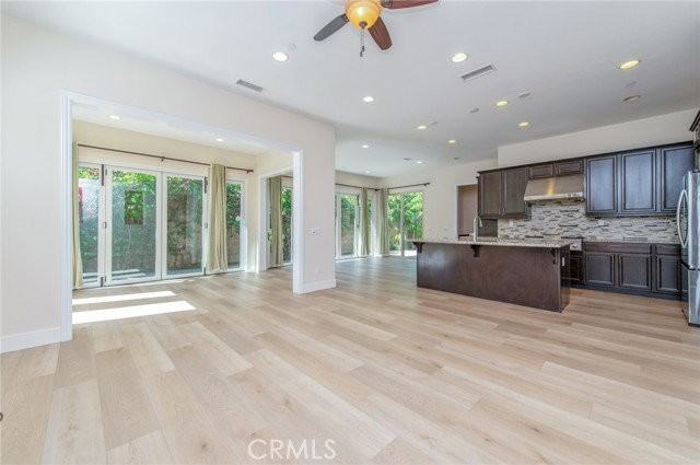 Carrington Carrington #55 - Photo 4 of 8