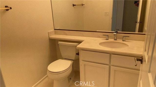 19 Lorenzo - Photo 3 of 8