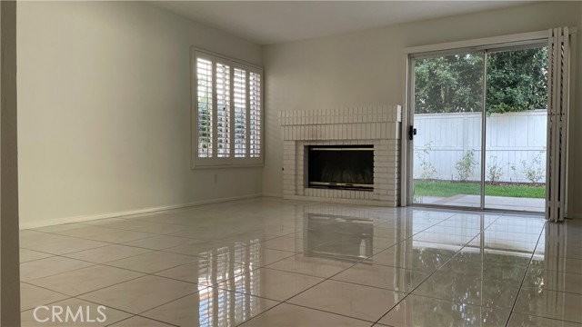 19 Lorenzo - Photo 4 of 8