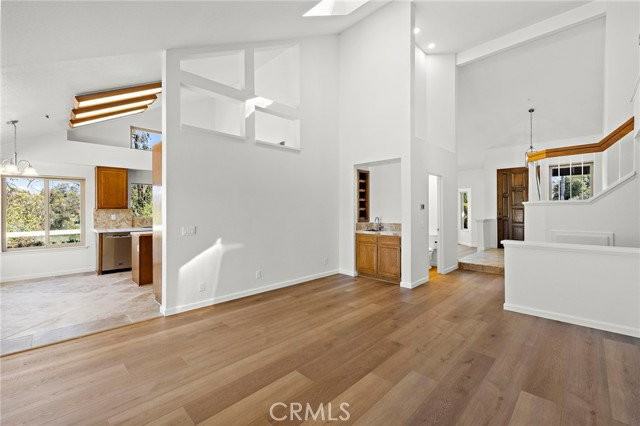 917 Calle Nuevo - Photo 3 of 8